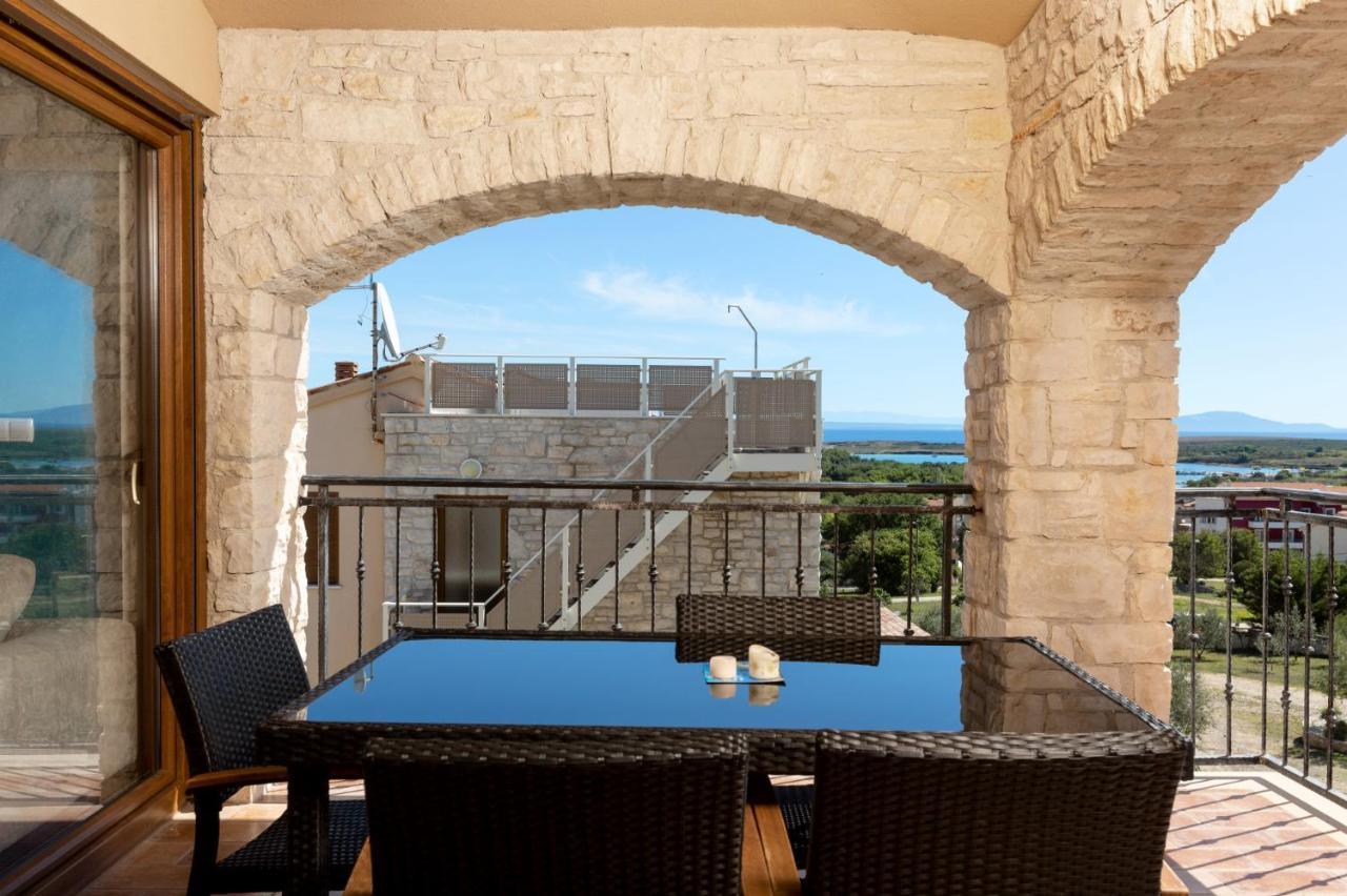 Marlera - Penthouse Apartment Ližnjan Екстериор снимка